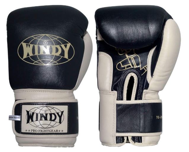 best kickboxing gloves for small hands