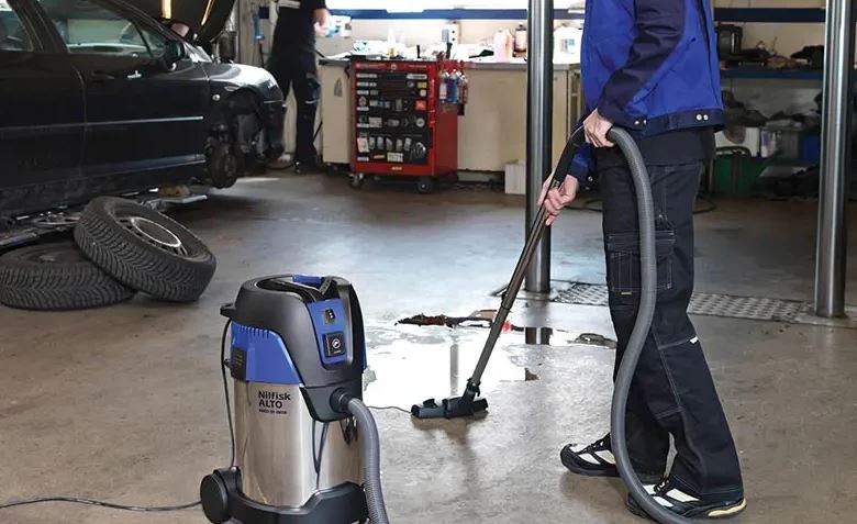 shop vac for water