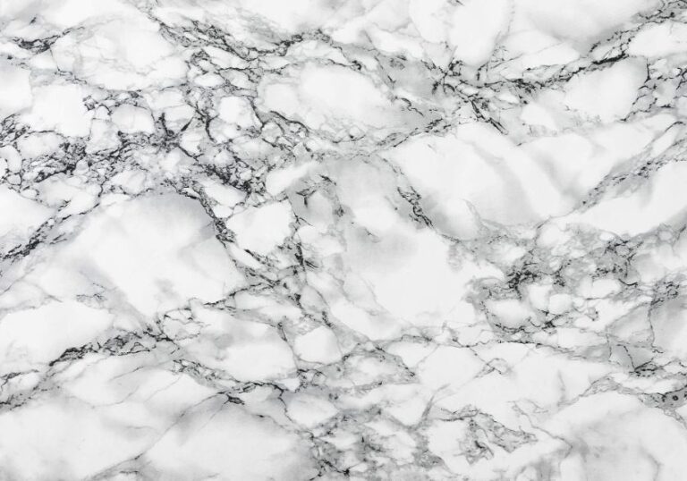 How does Carrara Marble Worktop compare to Calacatta Marble?