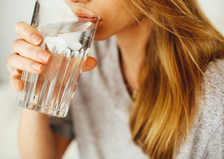 3 Signs That You Might Have Hard Water