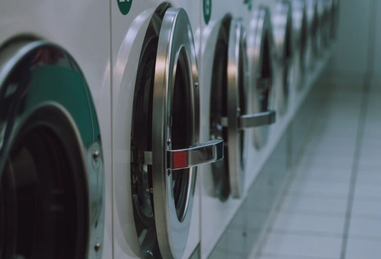 4 Best Features to Look For in Washers and Dryers