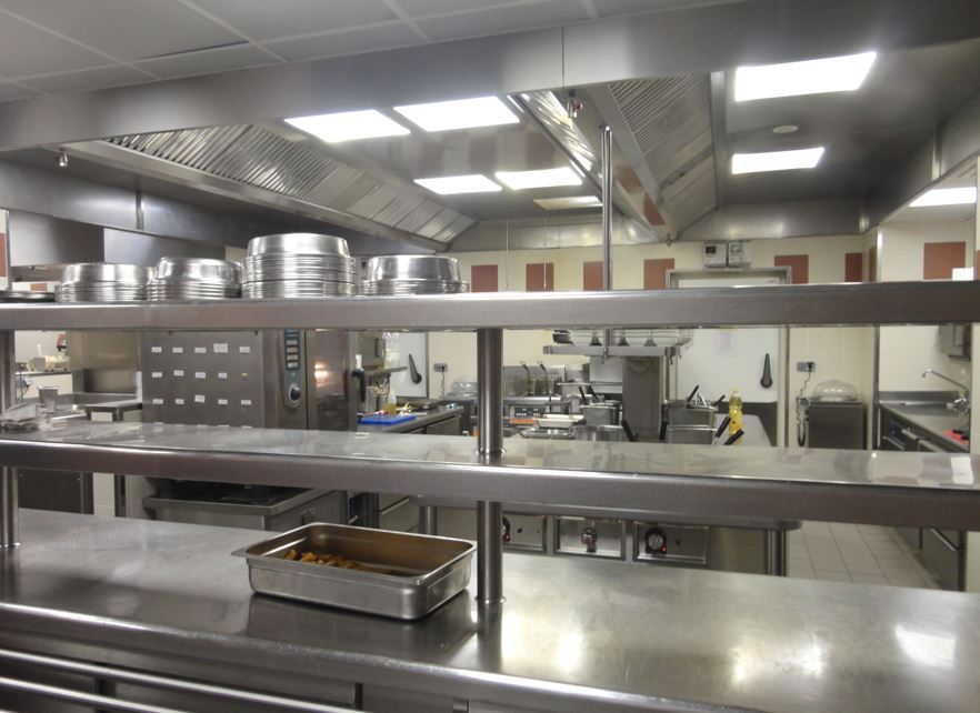 Domestic vs. Commercial Kitchen Equipment Durability