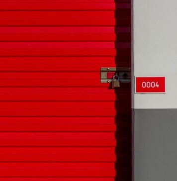 How Self Storage Can Help You Declutter and Reclaim Space at Home